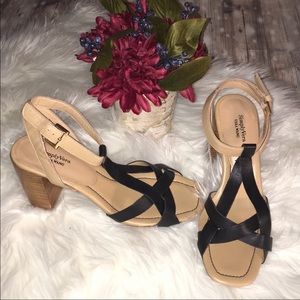 Simply Vera Vera Wang Block Heel Sandal Sz 7.5